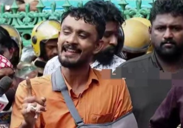 കോൺഗ്രസ് ജയിച്ചാൽ ഞങ്ങൾക്ക് ജീവിക്കേണ്ടേ? മരിക്കാനല്ല, പോരാടാൻ തന്നെയാണ് എസ്.എഫ്.ഐ തീരുമാനം: എം. ശിവപ്രസാദ്