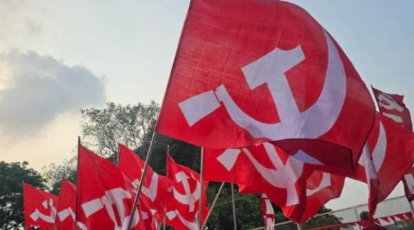 ഇ.ഡി റെയ്ഡ്; പ്രതിരോധത്തിലായി സിപിഎം; അക്രമങ്ങൾ പുതിയ പ്രതിസന്ധി സൃഷ്ടിക്കുമെന്ന് ആശങ്ക