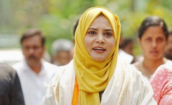 ചരിത്രം കുറിച്ച് ഫാത്തിമ തഹ്ലിയ; പേരാമ്പ്രയിൽ ടി.പി രാമകൃഷ്ണനെ വീഴ്ത്തി ലീഗിന്റെ ആദ്യ വനിതാ എംഎൽഎ