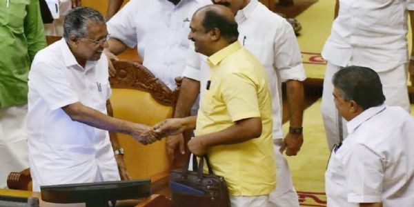 പിണറായിക്ക് താല്പ്പര്യമില്ല; കെഎന് ബാലഗോപാല് പ്രതിപക്ഷ നേതാവായേക്കും