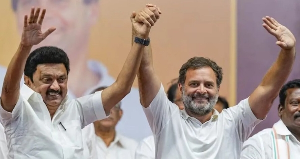 പുറകിൽ നിന്നും കുത്തി ;കോൺഗ്രസിനെതിരെ കടുത്ത വിമർശനവുമായി ദ്രാവിഡ മുന്നേറ്റ കഴകം