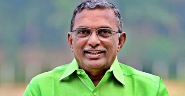 ശബരിമല യുവതീപ്രവേശം: എന്നെയും എഡിജിപി ശ്രീജിത്തിനെയും ബോധപൂർവം മാറ്റിനിർത്തിയതെന്ന് എ. പത്മകുമാർ;