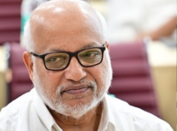 തളിപ്പറമ്പിലെ സ്ഥാനാർത്ഥിത്വം: എം.വി. ഗോവിന്ദന് പരോക്ഷ വിമർശനവുമായി എം.എ. ബേബി