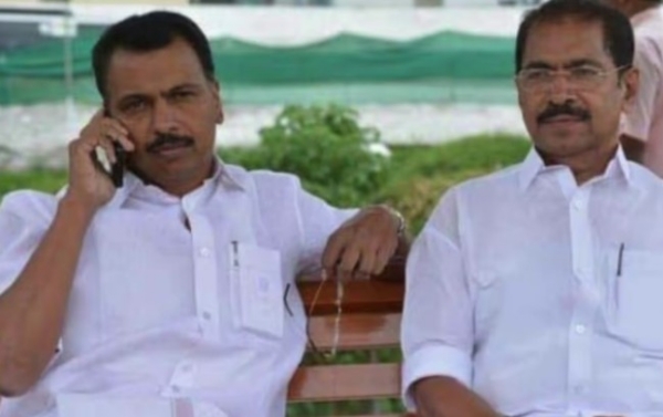 മന്ത്രി സണ്ണി ജോസഫിന്റെ പേഴ്സണൽ സ്റ്റാഫിൽ ബന്ധുനിയമനം; വിവാദത്തിൽ മന്ത്രിയുടെ ഓഫീസ് മന്ത്രി സണ്ണി ജോസഫിന്റെ പേഴ്സണൽ സ്റ്റാഫിൽ ബന്ധുനിയമനം; വിവാദത്തിൽ മന്ത്രിയുടെ ഓഫീസ്