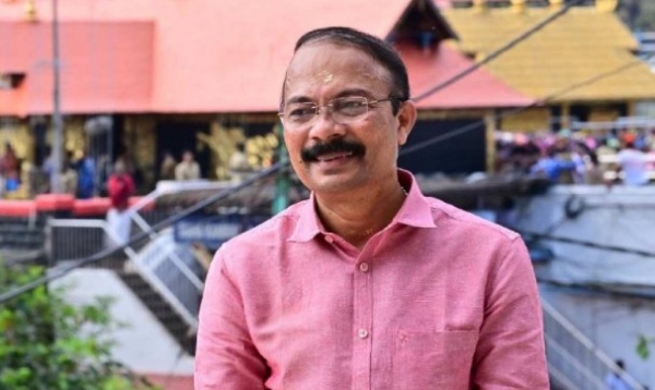ശബരിമല സ്വർണ്ണക്കൊള്ളക്കേസ്: പി.എസ്. പ്രശാന്ത് ഉൾപ്പെടെയുള്ള ഇടത് ഭരണസമിതി പ്രതിപ്പട്ടികയിലേക്ക്; ഗൂഢാലോചനയെന്ന് ഹൈക്കോടതിയിൽ എസ്.ഐ.ടി റിപ്പോർട്ട്
