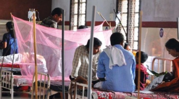 സംസ്ഥാനത്ത് പകർച്ചവ്യാധി രൂക്ഷം: ഇന്നലെ മാത്രം 13,187 പേർക്ക് പനി; ഇന്ന് സംസ്ഥാനവ്യാപകമായി ഡ്രൈ ഡേ സംസ്ഥാനത്ത് പകർച്ചവ്യാധി രൂക്ഷം: ഇന്നലെ മാത്രം 13,187 പേർക്ക് പനി; ഇന്ന് സംസ്ഥാനവ്യാപകമായി ഡ്രൈ ഡേ