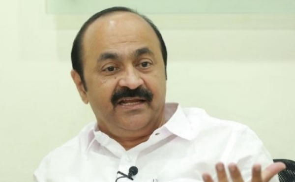 സഭയിൽ കടുത്ത വാക്പോര്: പിണറായി വിജയന്റെ അഴിമതി ആരോപണം ചട്ടവിരുദ്ധം, സഭാ രേഖകളിൽ നിന്ന് നീക്കണമെന്ന് മുഖ്യമന്ത്രി വി.ഡി. സതീശൻ