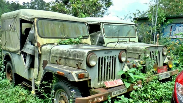 GOVT JEEPS ON VERGE OF DESTRUCTION