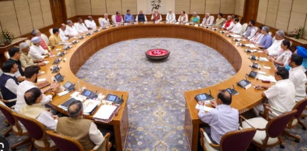 മോദി സർക്കാരിന്റെ മൂന്നാം ഊഴം: നിർണായക കേന്ദ്രമന്ത്രിസഭ പുനസംഘടന അടുത്തയാഴ്ച; നിർമല സീതാരാമൻ ഉൾപ്പെടെയുള്ളവർ പുറത്തേക്ക്?