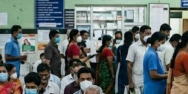 പനിപ്പേടിയിൽ കേരളം: ഒരു മാസത്തിനിടെ പകര്ച്ചവ്യാധി മരണം 100 കടന്നു; മൂന്ന് ലക്ഷത്തിലധികം പേർ ചികിത്സയിൽ