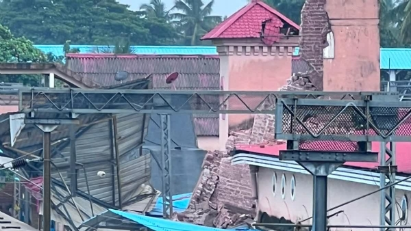 CLOCK TOWER COLLAPSE KOZHIKODE CLOCK TOWER COLLAPSE KOZHIKODE