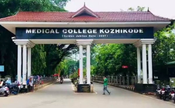 പോലീസ് സ്റ്റേഷൻ ലോക്കപ്പ് ചാടി ഓടി; മെഡിക്കൽ കോളേജ് കെട്ടിടത്തിൽ ഒളിച്ച കള്ളനെ സാഹസികമായി പിടികൂടി
