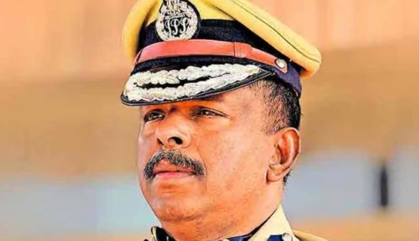 കേസ് അട്ടിമറി ആരോപണം: എഡിജിപി എം.ആർ. അജിത് കുമാറിനോട് സംസ്ഥാന പൊലീസ് മേധാവി വിശദീകരണം തേടി കേസ് അട്ടിമറി ആരോപണം: എഡിജിപി എം.ആർ. അജിത് കുമാറിനോട് സംസ്ഥാന പൊലീസ് മേധാവി വിശദീകരണം തേടി