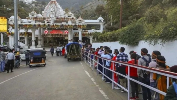 കാശ്മീരിൽ കനത്ത മഴ മുന്നറിയിപ്പ്: മാതാ വൈഷ്ണോ ദേവി യാത്ര താത്കാലികമായി നിർത്തിവെച്ചു