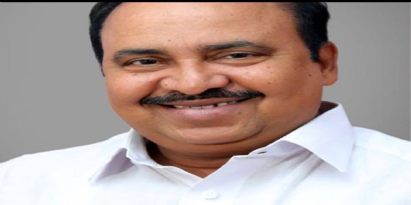 കശുവണ്ടി കോര്പറേഷന് അഴിമതിയില് സര്ക്കാര് നിലപാട് ഇന്ന് ഹൈക്കോടതിയെ അറിയിക്കും; ചന്ദ്രശേഖരനെ പ്രോസിക്യൂട്ട് ചെയ്യാന് അനുമതി