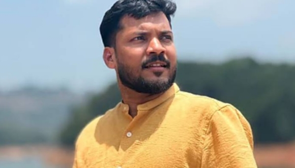 വടകര കാഫിർ സ്ക്രീൻഷോട്ട് കേസ്: എംഎസ്എഫ് നേതാവ് മുഹമ്മദ് കാസിമിനെ പ്രതിപ്പട്ടികയിൽ നിന്ന് ഒഴിവാക്കി; വ്യാജരേഖ നിർമിച്ചത് ഡിവൈഎഫ്ഐ നേതാവെന്ന് എസ്ഐടി വടകര കാഫിർ സ്ക്രീൻഷോട്ട് കേസ്: എംഎസ്എഫ് നേതാവ് മുഹമ്മദ് കാസിമിനെ പ്രതിപ്പട്ടികയിൽ നിന്ന് ഒഴിവാക്കി; വ്യാജരേഖ നിർമിച്ചത് ഡിവൈഎഫ്ഐ നേതാവെന്ന് എസ്ഐടി