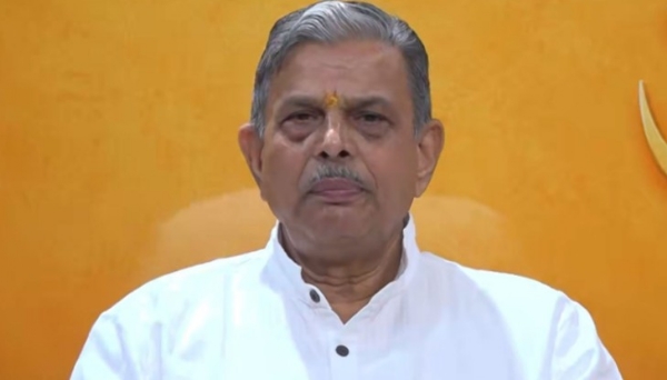 അയോധ്യ രാമക്ഷേത്രത്തിലെ കാണിക്കപ്പണം തട്ടിയ സംഭവം അങ്ങേയറ്റം അപലപനീയം; കുറ്റക്കാർക്കെതിരെ കർശന നടപടി വേണമെന്ന് ആർഎസ്എസ് അയോധ്യ രാമക്ഷേത്രത്തിലെ കാണിക്കപ്പണം തട്ടിയ സംഭവം അങ്ങേയറ്റം അപലപനീയം; കുറ്റക്കാർക്കെതിരെ കർശന നടപടി വേണമെന്ന് ആർഎസ്എസ്