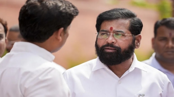 മഹാരാഷ്ട്ര ഉപമുഖ്യമന്ത്രി ഏകനാഥ് ഷിൻഡെയെ ആശുപത്രിയിൽ പ്രവേശിപ്പിച്ചു; ആരോഗ്യനില തൃപ്തികരമെന്ന് ഡോക്ടർമാർ മഹാരാഷ്ട്ര ഉപമുഖ്യമന്ത്രി ഏകനാഥ് ഷിൻഡെയെ ആശുപത്രിയിൽ പ്രവേശിപ്പിച്ചു; ആരോഗ്യനില തൃപ്തികരമെന്ന് ഡോക്ടർമാർ