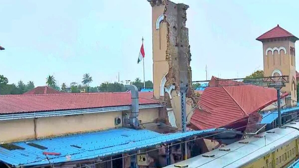 Clock tower Collapsed Clock tower Collapsed