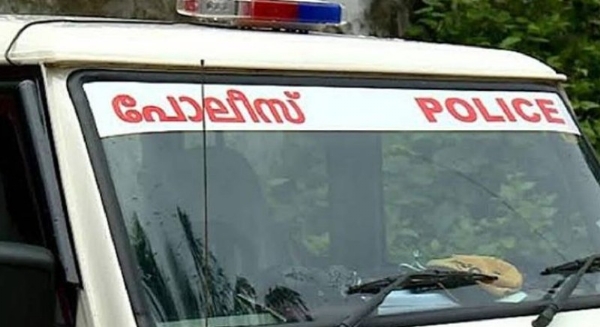കേരള പൊലീസ് വെബ് സൈറ്റ് തകരാറിൽ; ഓൺലൈൻ ഫയൽ കൈമാറ്റം നിലച്ചു, ഹാക്കിങ് എന്ന് സംശയം കേരള പൊലീസ് വെബ് സൈറ്റ് തകരാറിൽ; ഓൺലൈൻ ഫയൽ കൈമാറ്റം നിലച്ചു, ഹാക്കിങ് എന്ന് സംശയം