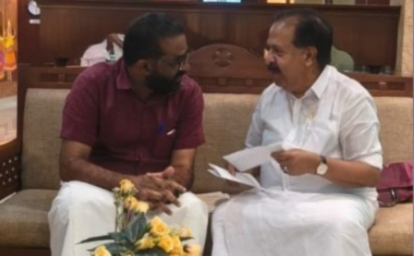 വണ്ടാനം മെഡിക്കൽ കോളേജ് നിയമനക്കോഴ: വിജിലൻസ് അന്വേഷണം ആവശ്യപ്പെട്ട് എച്ച്. സലാം; ആഭ്യന്തരമന്ത്രിക്ക് പരാതി നൽകി വണ്ടാനം മെഡിക്കൽ കോളേജ് നിയമനക്കോഴ: വിജിലൻസ് അന്വേഷണം ആവശ്യപ്പെട്ട് എച്ച്. സലാം; ആഭ്യന്തരമന്ത്രിക്ക് പരാതി നൽകി