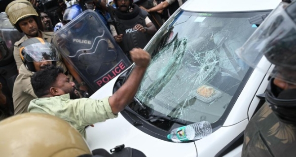 ഇ ഡി ഉദ്യോഗസ്ഥരെ ആക്രമിച്ച കേസ്: ഒൻപതാം പ്രതിയുടെ ജാമ്യം റദ്ദാക്കില്ല; സർക്കാരിനും ഇ ഡിക്ക് ഹൈക്കോടതിയിൽ തിരിച്ചടി