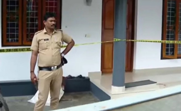 കൊച്ചി വടക്കൻ പറവൂരിൽ ആൺസുഹൃത്ത് യുവതിയെ കുത്തിക്കൊന്നു; സുഹൃത്ത് ഷിബിൻ പൊലീസ് കസ്റ്റഡിയിൽ