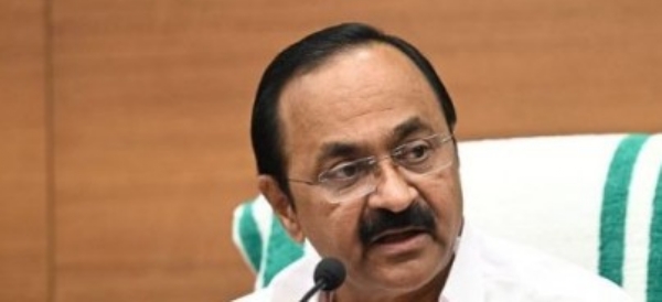 മെസ്സി വരവ് വിവാദം: സർക്കാരിന് 22 കോടിയുടെ നഷ്ടം; ജിഎസ്ടി തട്ടിപ്പിൽ കർശന നടപടിയുണ്ടാകുമെന്ന് മുഖ്യമന്ത്രി വി.ഡി. സതീശൻ മെസ്സി വരവ് വിവാദം: സർക്കാരിന് 22 കോടിയുടെ നഷ്ടം; ജിഎസ്ടി തട്ടിപ്പിൽ കർശന നടപടിയുണ്ടാകുമെന്ന് മുഖ്യമന്ത്രി വി.ഡി. സതീശൻ