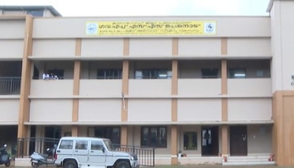 ഉദുമയിൽ വിദ്യാഭ്യാസ വകുപ്പിന്റെ ഗുരുതര അനാസ്ഥ: 30 വിദ്യാലയങ്ങൾക്ക് ലാപ്ടോപ്പുകളും പ്രിന്ററുകളും വാങ്ങാൻ അനുവദിച്ച 43 ലക്ഷത്തോളം രൂപ പാഴായി; പരാതിയുമായി കെ. നീലകണ്ഠൻ MLA