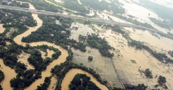 രാജ്യത്ത് പ്രളയക്കെടുതി രൂക്ഷം: ഏഴ് സംസ്ഥാനങ്ങളിൽ കനത്ത നാശം; അസമിൽ മരണം 82 ആയി, കേരളത്തിൽ ആറ് പേർ മരിച്ചു