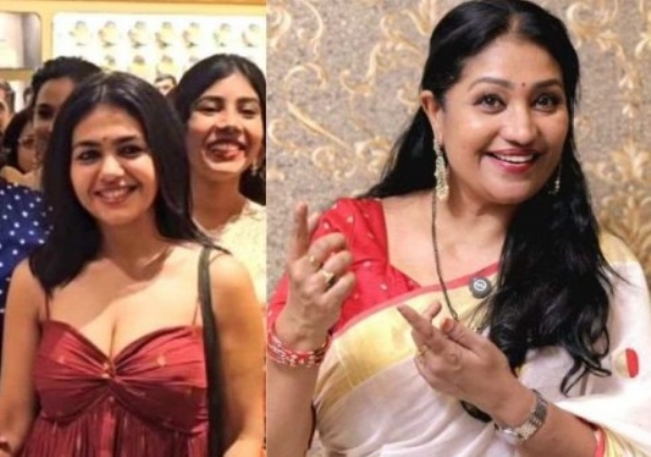 മുഖ്യമന്ത്രിക്കൊപ്പമുള്ള ഐശ്വര്യ ചന്ദ്രന്റെ വസ്ത്രധാരണം: വിമർശനവുമായി നടി തെസ്നി ഖാൻ; സോഷ്യൽ മീഡിയയിൽ സജീവ ചർച്ച മുഖ്യമന്ത്രിക്കൊപ്പമുള്ള ഐശ്വര്യ ചന്ദ്രന്റെ വസ്ത്രധാരണം: വിമർശനവുമായി നടി തെസ്നി ഖാൻ; സോഷ്യൽ മീഡിയയിൽ സജീവ ചർച്ച