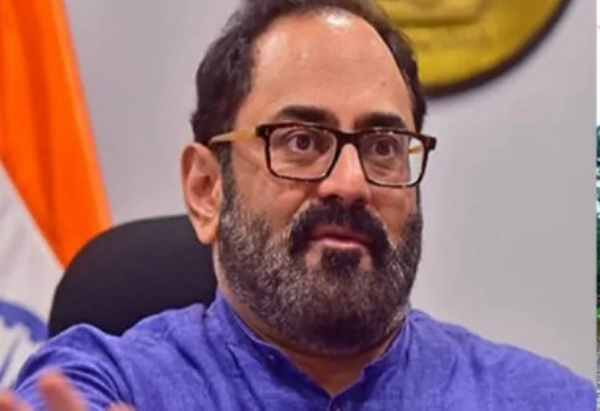 പ്രളയദുരിതത്തിലായവർക്ക് ആശ്വാസമായി ബിജെപി: ദുരിതാശ്വാസ പ്രവർത്തനങ്ങൾ ഊർജ്ജിതമാക്കാൻ ആഹ്വാനം ചെയ്ത് സംസ്ഥാന അധ്യക്ഷൻ