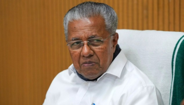 ഇടതുപക്ഷ വേഷമണിഞ്ഞ വലതുപക്ഷത്തെ തിരിച്ചറിയണം; ജാഗ്രത വേണമെന്ന് പിണറായി വിജയൻ