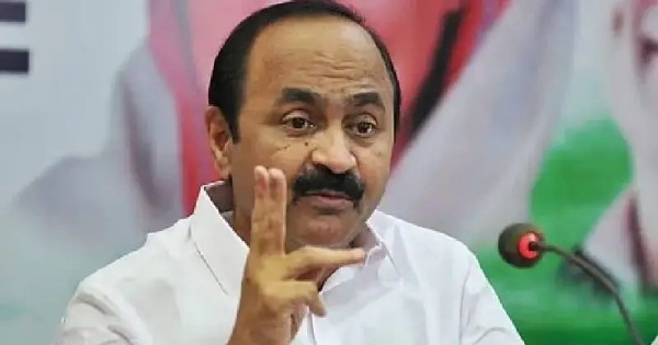 vd satheesan against devaswom board president