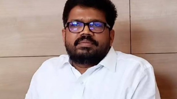 പയ്യന്നൂരിലെ സ്ഥാനാർഥി മാറ്റം: രാഷ്ട്രീയ കാരണങ്ങൾ വ്യക്തമാക്കി സി.പി.എം ജില്ലാ സെക്രട്ടറി കെ.കെ. രാഗേഷ് പയ്യന്നൂരിലെ സ്ഥാനാർഥി മാറ്റം: രാഷ്ട്രീയ കാരണങ്ങൾ വ്യക്തമാക്കി സി.പി.എം ജില്ലാ സെക്രട്ടറി കെ.കെ. രാഗേഷ്