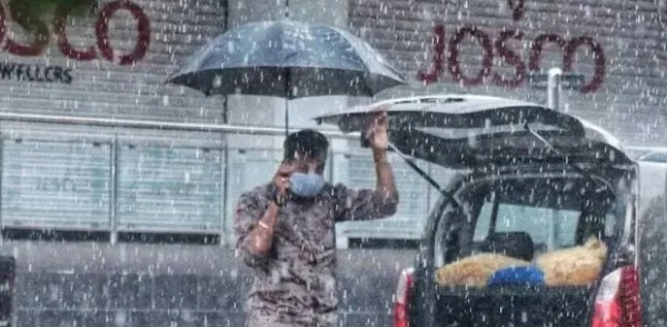 സംസ്ഥാനത്ത് അടുത്ത രണ്ട് ദിവസം ശക്തമായ മഴയ്ക്ക് സാധ്യത: കാലാവസ്ഥാ വകുപ്പിന്റെ മുന്നറിയിപ്പ് സംസ്ഥാനത്ത് അടുത്ത രണ്ട് ദിവസം ശക്തമായ മഴയ്ക്ക് സാധ്യത: കാലാവസ്ഥാ വകുപ്പിന്റെ മുന്നറിയിപ്പ്