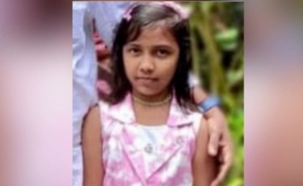 കായംകുളത്ത് കെ.പി. റോഡിൽ സ്വകാര്യ ബസിടിച്ച് സ്കൂട്ടർ യാത്രികയായ പത്ത് വയസുകാരിക്ക് ദാരുണാന്ത്യം