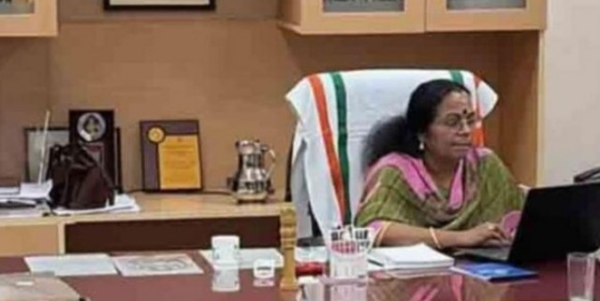 ഡോ. വി. മീനാക്ഷി പുതിയ ആരോഗ്യവകുപ്പ് ഡയറക്ടർ; ഔദ്യോഗിക ഉത്തരവിറങ്ങി ഡോ. വി. മീനാക്ഷി പുതിയ ആരോഗ്യവകുപ്പ് ഡയറക്ടർ; ഔദ്യോഗിക ഉത്തരവിറങ്ങി