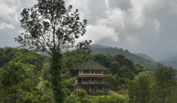 പശ്ചിമഘട്ട ഇഎസ്എ: ജനവാസ-കാർഷിക മേഖലകളെ പൂർണമായും ഒഴിവാക്കാൻ നടപടി; നിലപാടിൽ വിട്ടുവീഴ്ചയില്ലെന്ന് മന്ത്രി ടി. സിദ്ദിഖ് പശ്ചിമഘട്ട ഇഎസ്എ: ജനവാസ-കാർഷിക മേഖലകളെ പൂർണമായും ഒഴിവാക്കാൻ നടപടി; നിലപാടിൽ വിട്ടുവീഴ്ചയില്ലെന്ന് മന്ത്രി ടി. സിദ്ദിഖ്