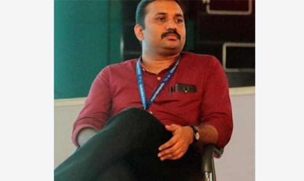 കണ്ടെയ്നർ റോഡിലെ അപകട രക്ഷാപ്രവർത്തനം: മുഖ്യമന്ത്രിയുടെ ഇടപെടലിൽ ആശങ്ക പങ്കുവെച്ച് ഡോക്ടർ; കുറിപ്പ് ചർച്ചയാകുന്നു