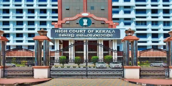 മാസപ്പടി ഇടപാട്: ഹവാല അഴിമതിക്കേസിൽ എഫ്.ഐ.ആർ രജിസ്റ്റർ ചെയ്യണമെന്ന ഹർജി വിധി പറയാൻ മാറ്റി