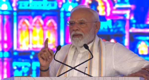 प्रधानमंत्री नरेन्द्र मोदी मंगलवार को वडोदरा में ‘नमो फॉर विकसित भारत’ कार्यक्रम को संबोधित करते हुए प्रधानमंत्री नरेन्द्र मोदी मंगलवार को वडोदरा में ‘नमो फॉर विकसित भारत’ कार्यक्रम को संबोधित करते हुए