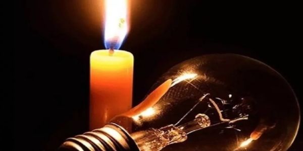 മഴ കനിഞ്ഞില്ലെങ്കിൽ സംസ്ഥാനത്ത് ഭാഗിക വൈദ്യുതി നിയന്ത്രണം തുടരും: പീക്ക് സമയങ്ങളിൽ 500 ഫീഡറുകൾ വീതം ഓഫ് ചെയ്യേണ്ടി വരുമെന്ന് കെ.എസ്.ഇ.ബി